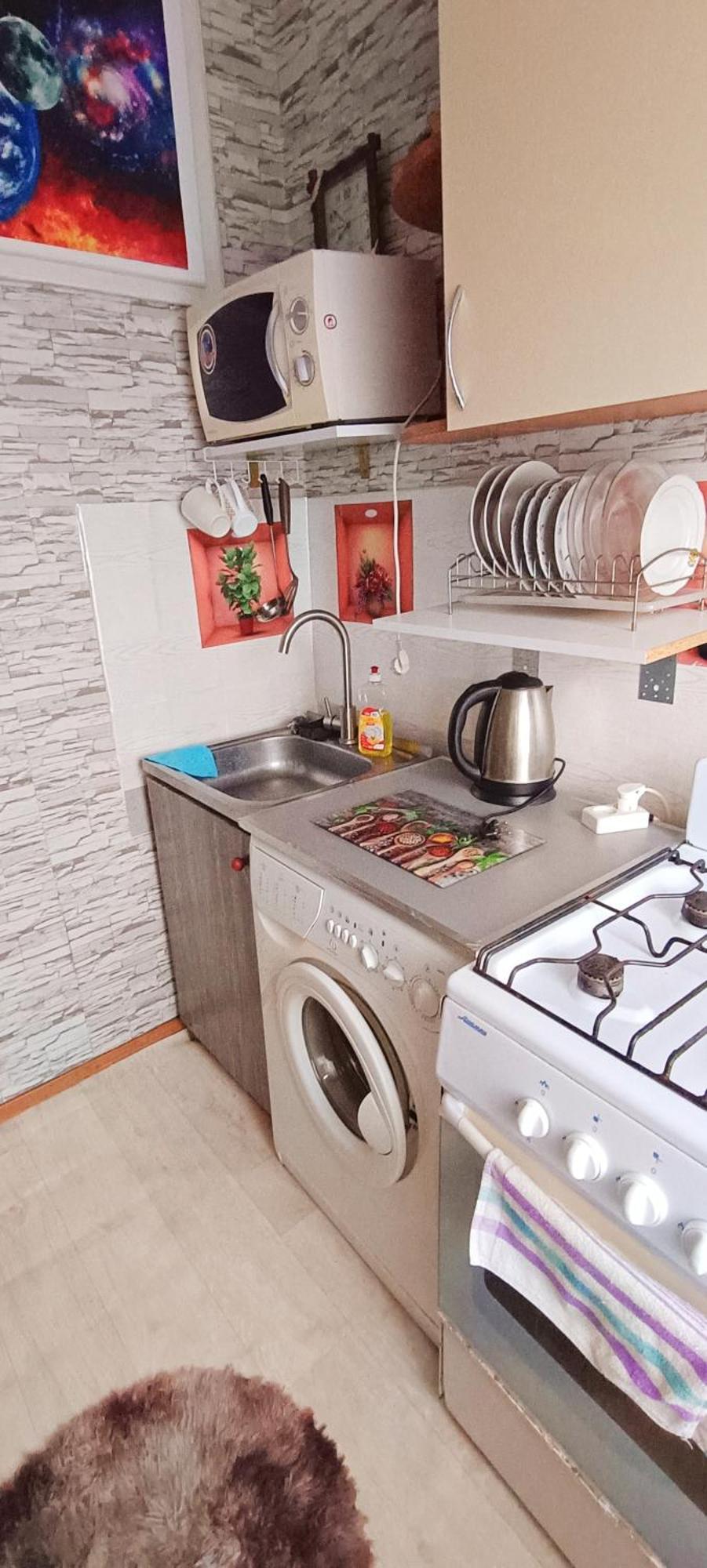 Apartment On Vadim Hetman Street 38 - Industrial Bridge Kiev Bagian luar foto